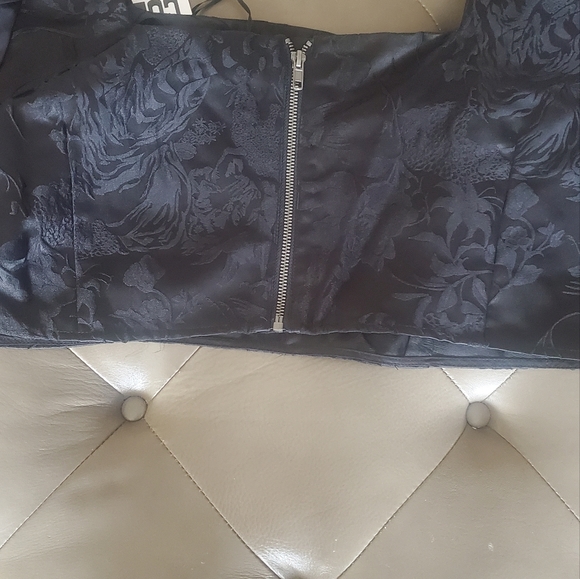 Future Collective Womens Puff Sleeved Organza Crop Blouse Size 24W/26W - Picture 4 of 10